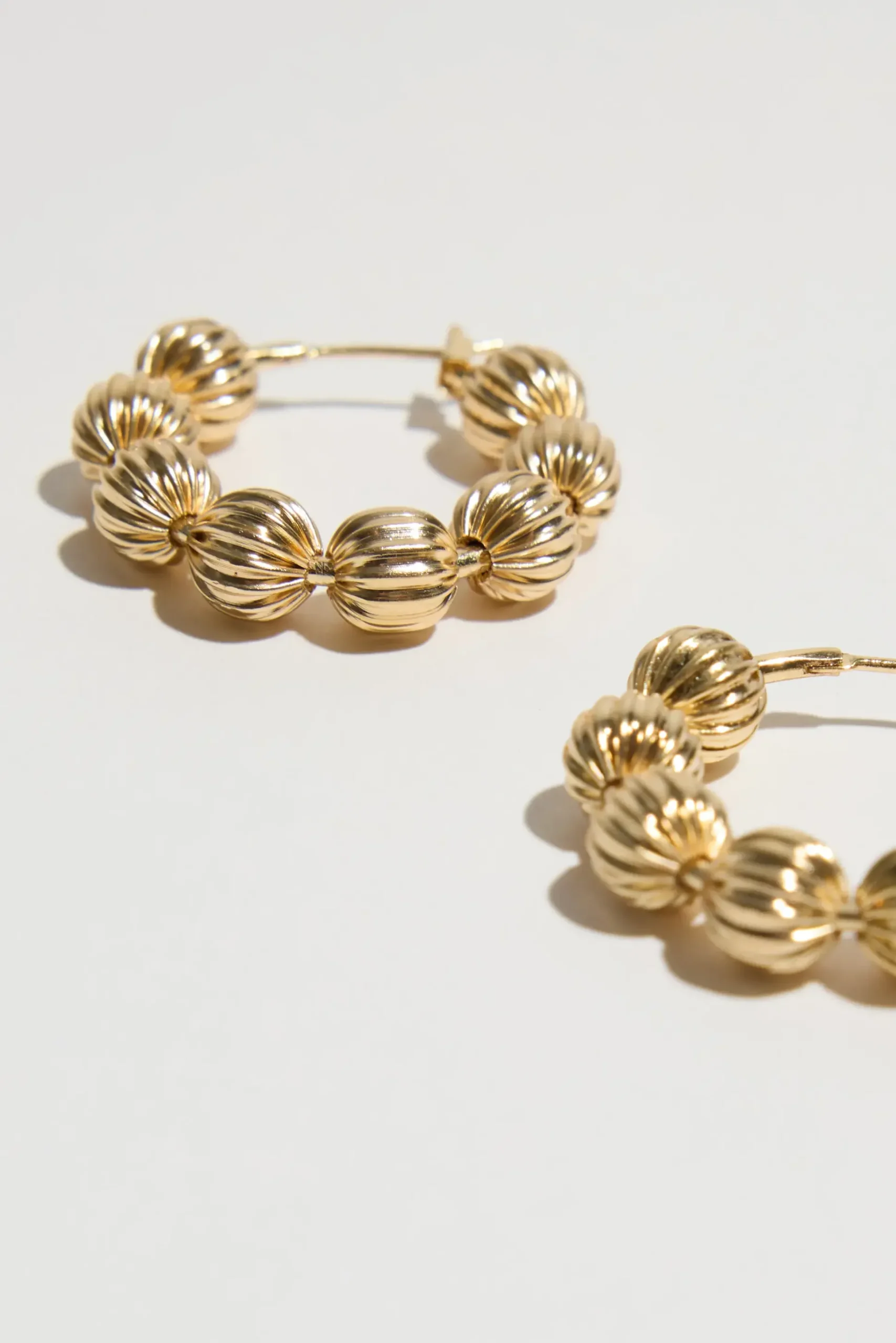 Bela Sonder Himala Earrings