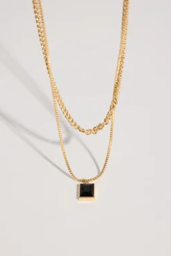Bela Sonder Petra Necklace