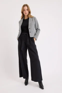 Blair Cropped Blazer