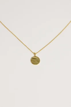 Caja Isla Circle Necklace