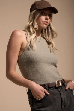 Elementary Athena Knitted Vest