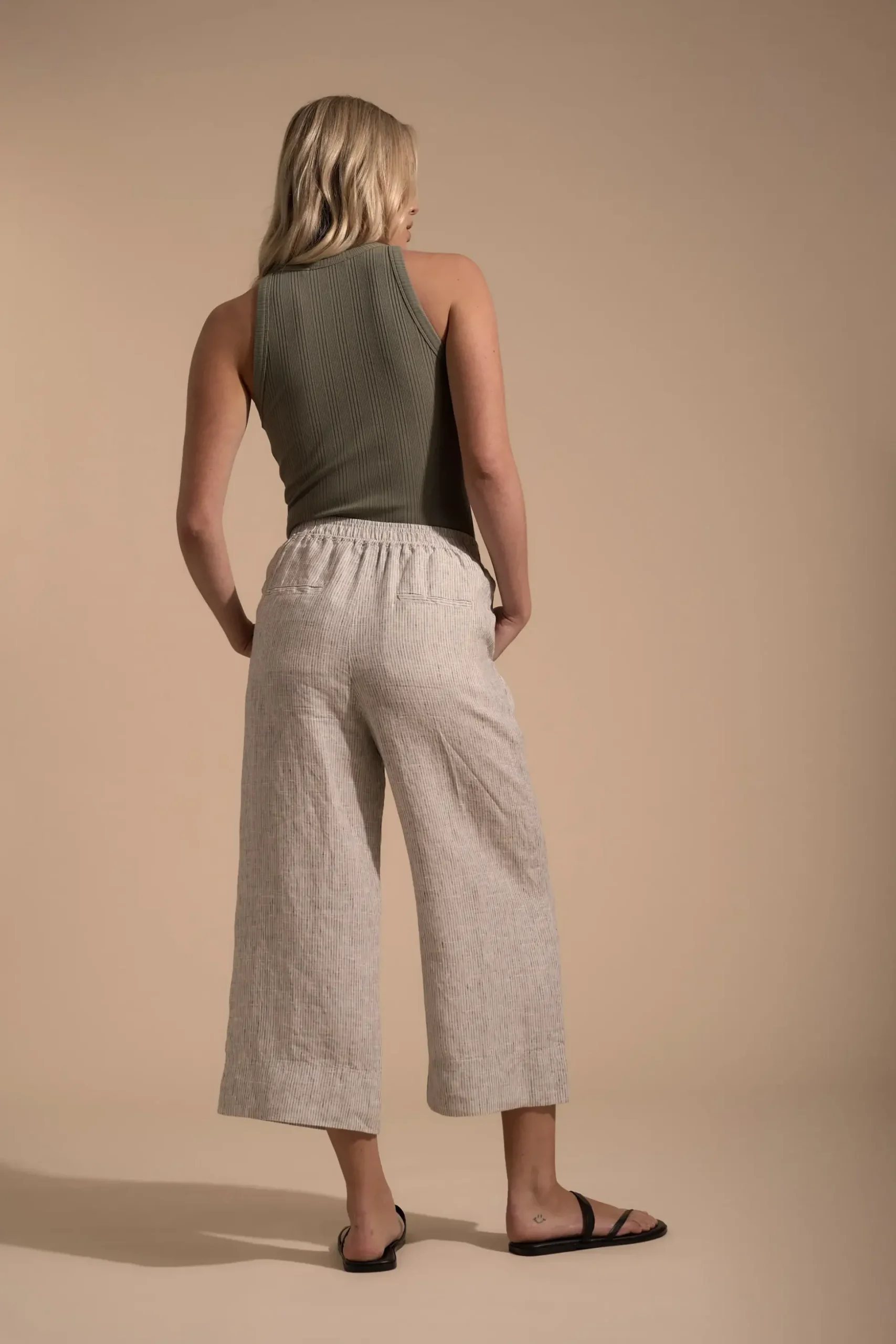 Elementary High Tide Linen Crop
