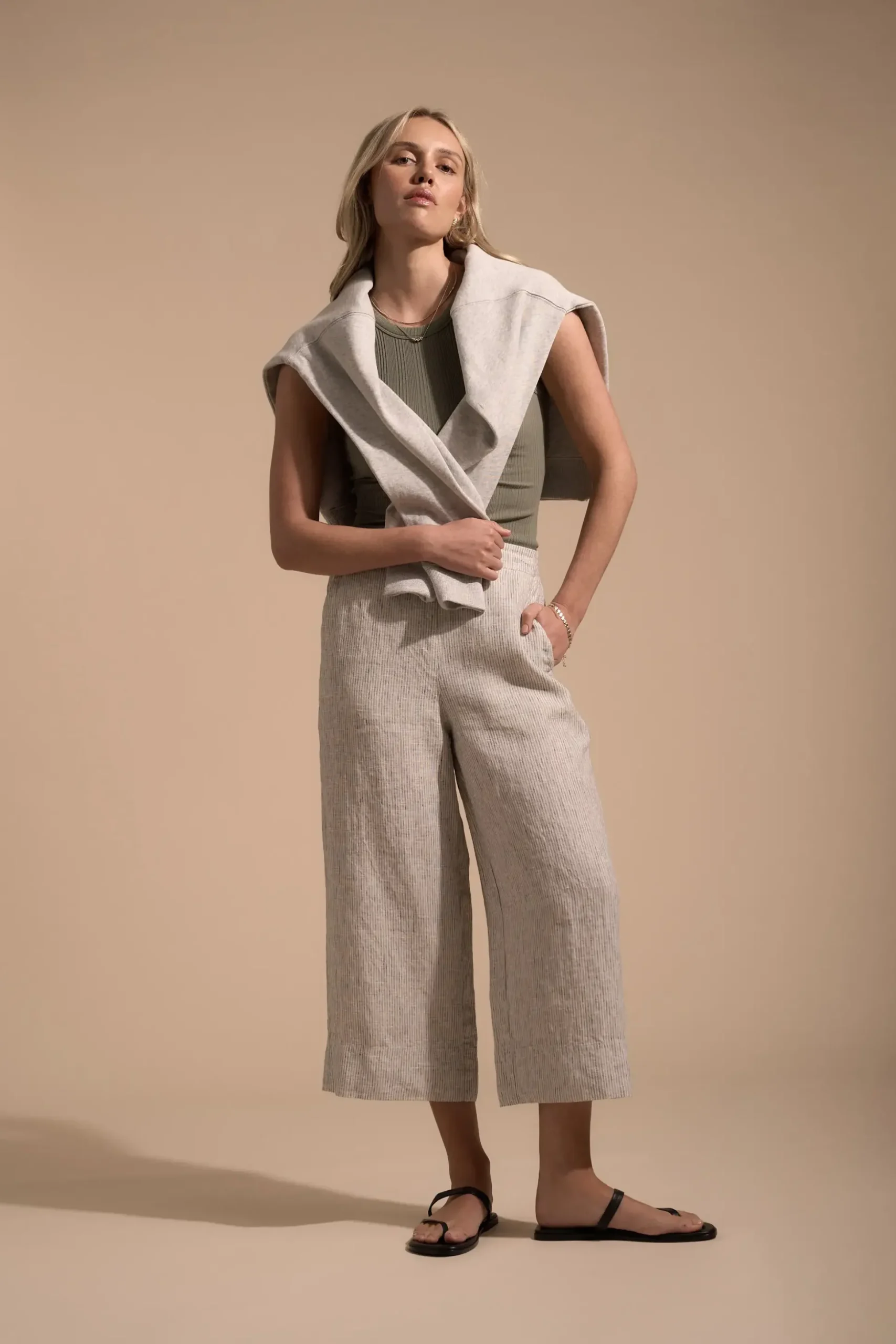 Elementary High Tide Linen Crop