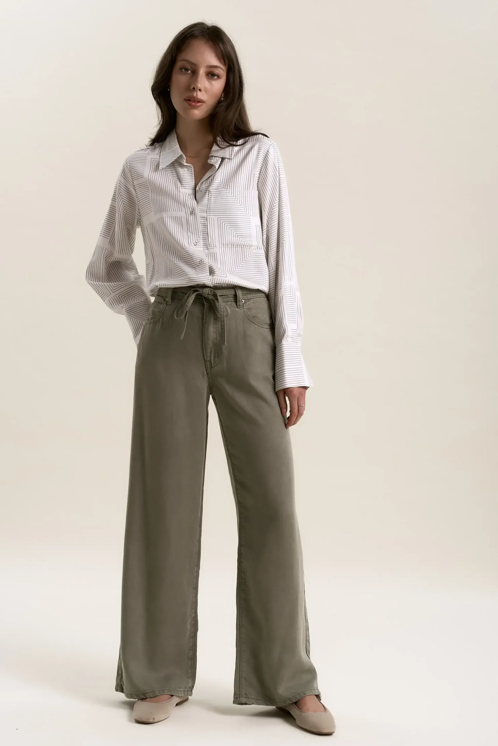 Elementary Piha Tie Detail Jeans