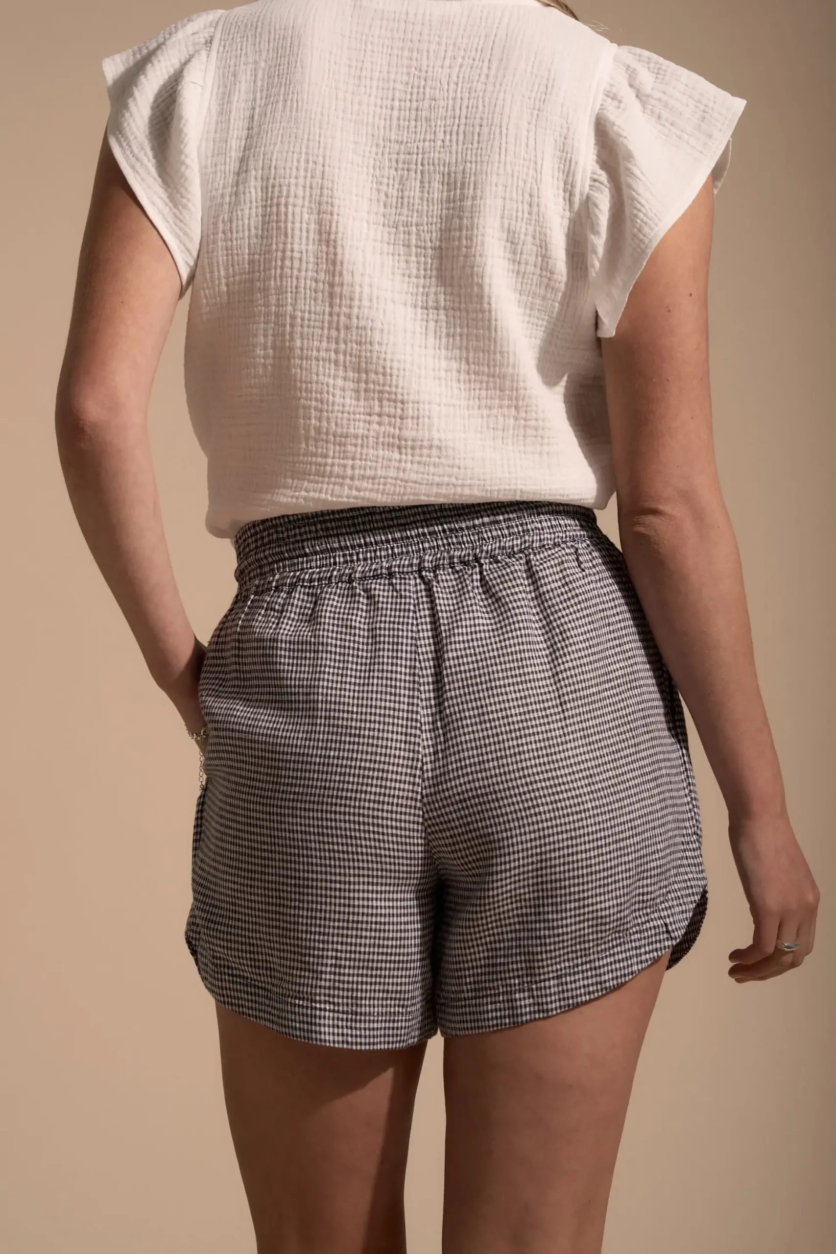 Elementary Sebastian Linen Short