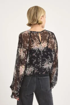 Ingrid Tuck Detail Blouse
