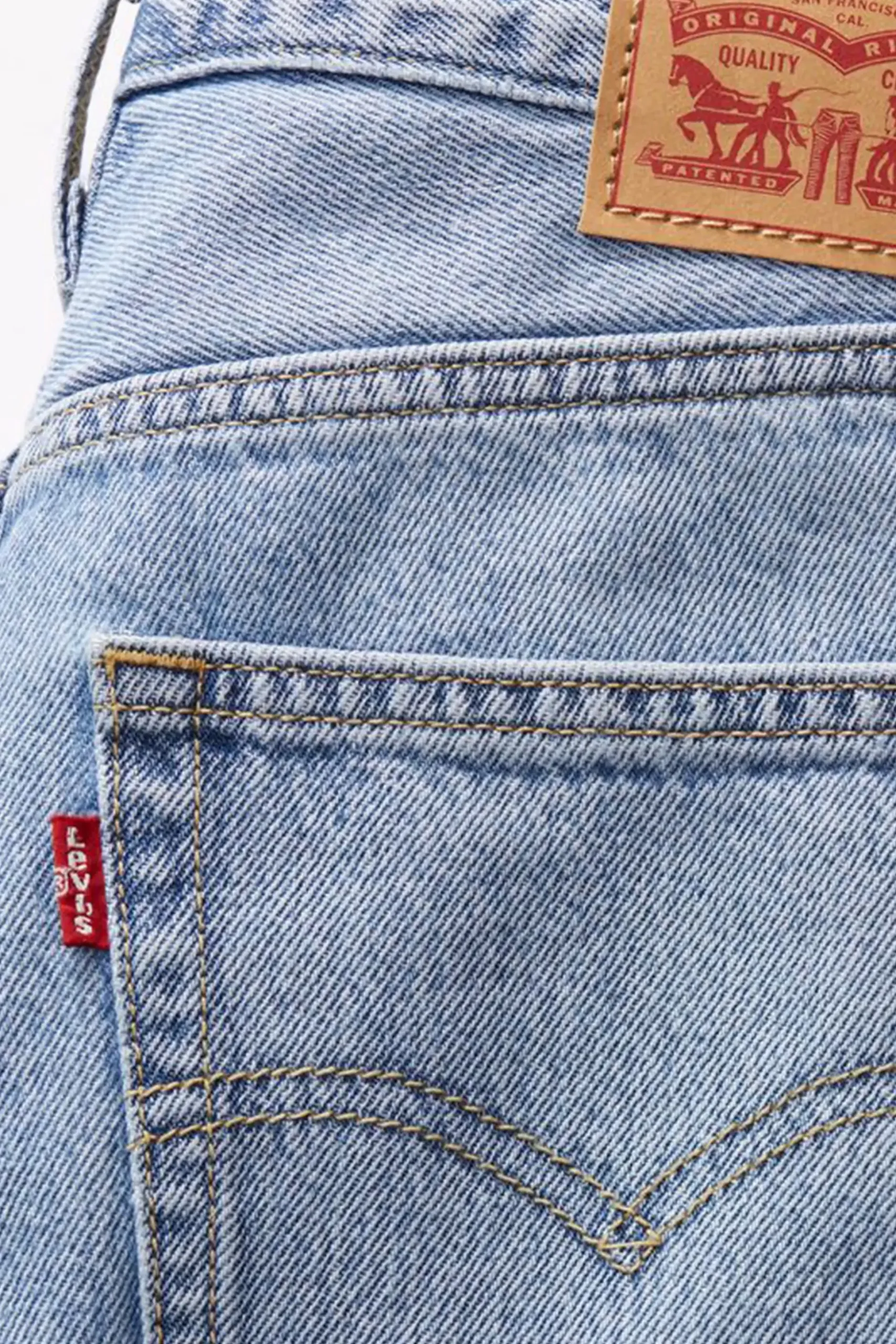 Levi's 94 Baggy Jeans