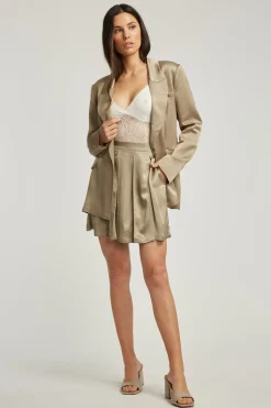 Maria Pleated Short