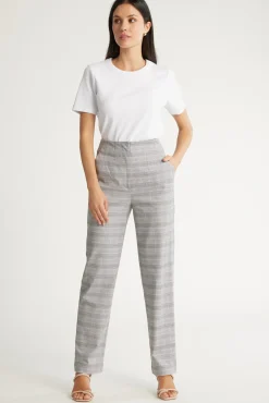 Nyla Tapered Leg Pant