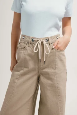 Portland Panel Detail Jeans