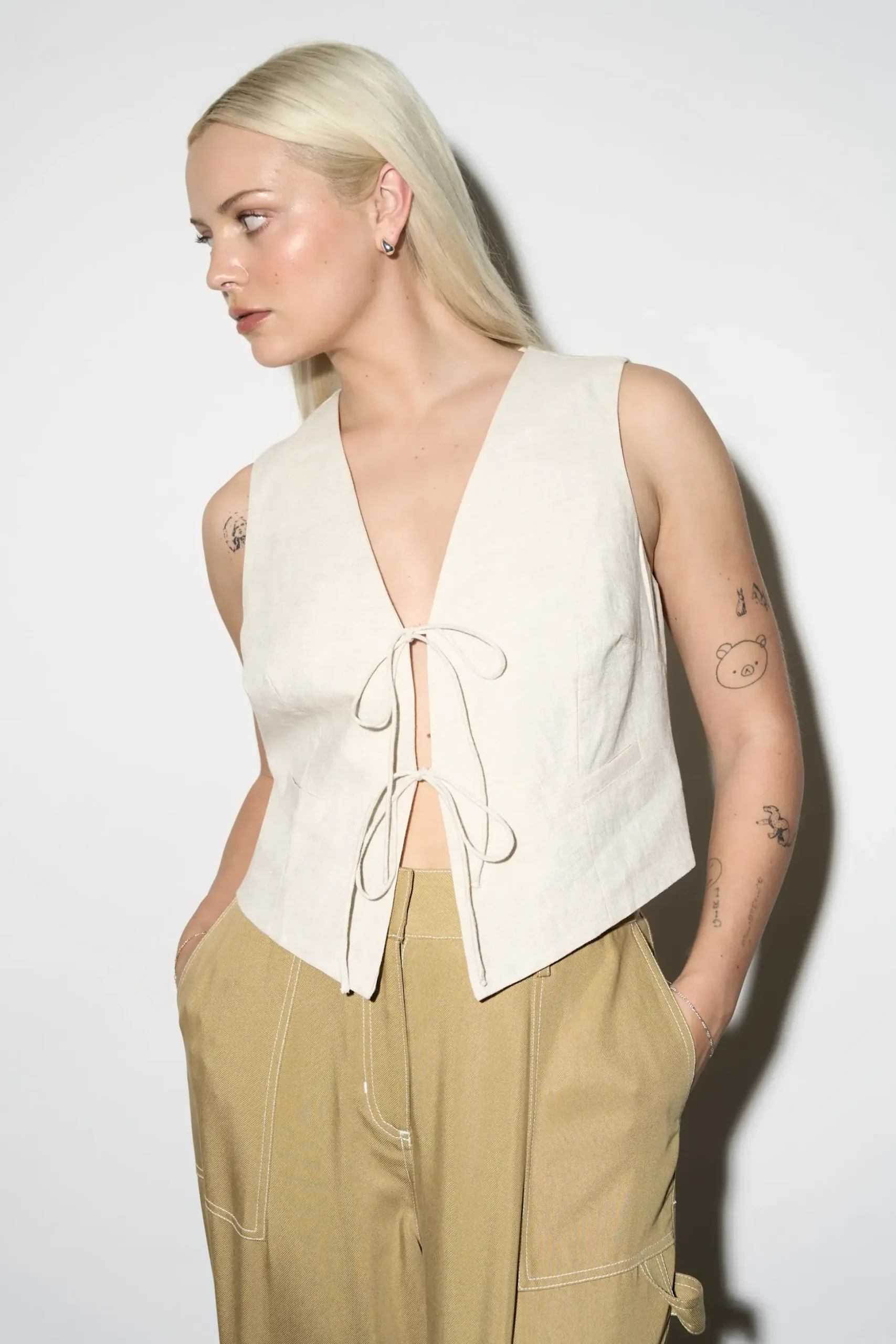 Studio. M Martinez Tie Front Vest