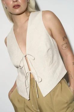 Studio. M Martinez Tie Front Vest
