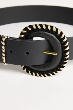 The Contrast Stitch Belt
