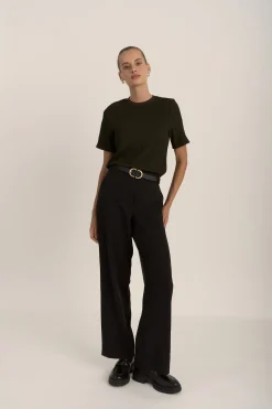 The Everyday Textured Top