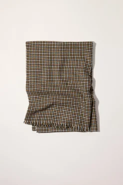 The Lightweight Wool Scarf