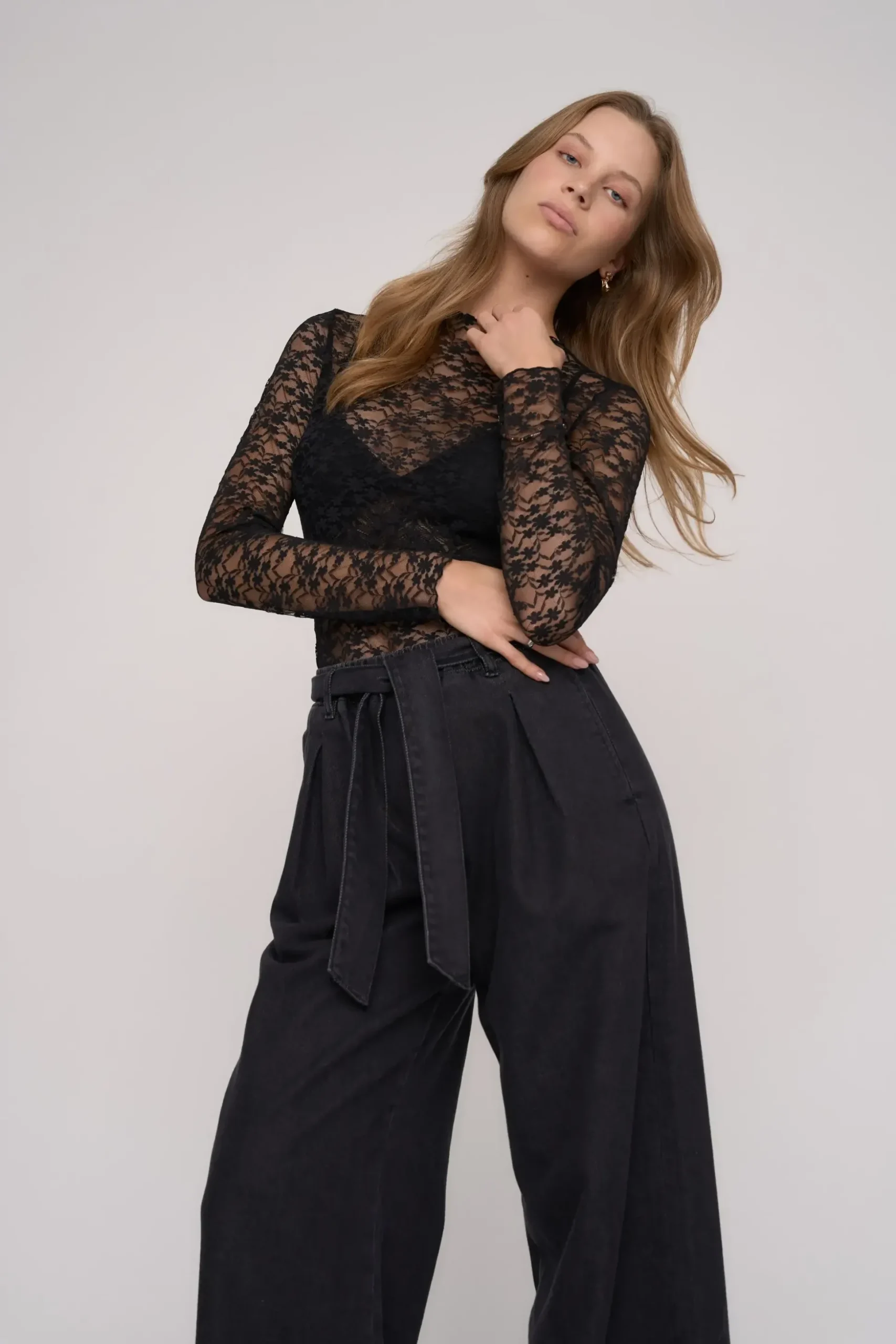 Virginia Tie Detail Jeans