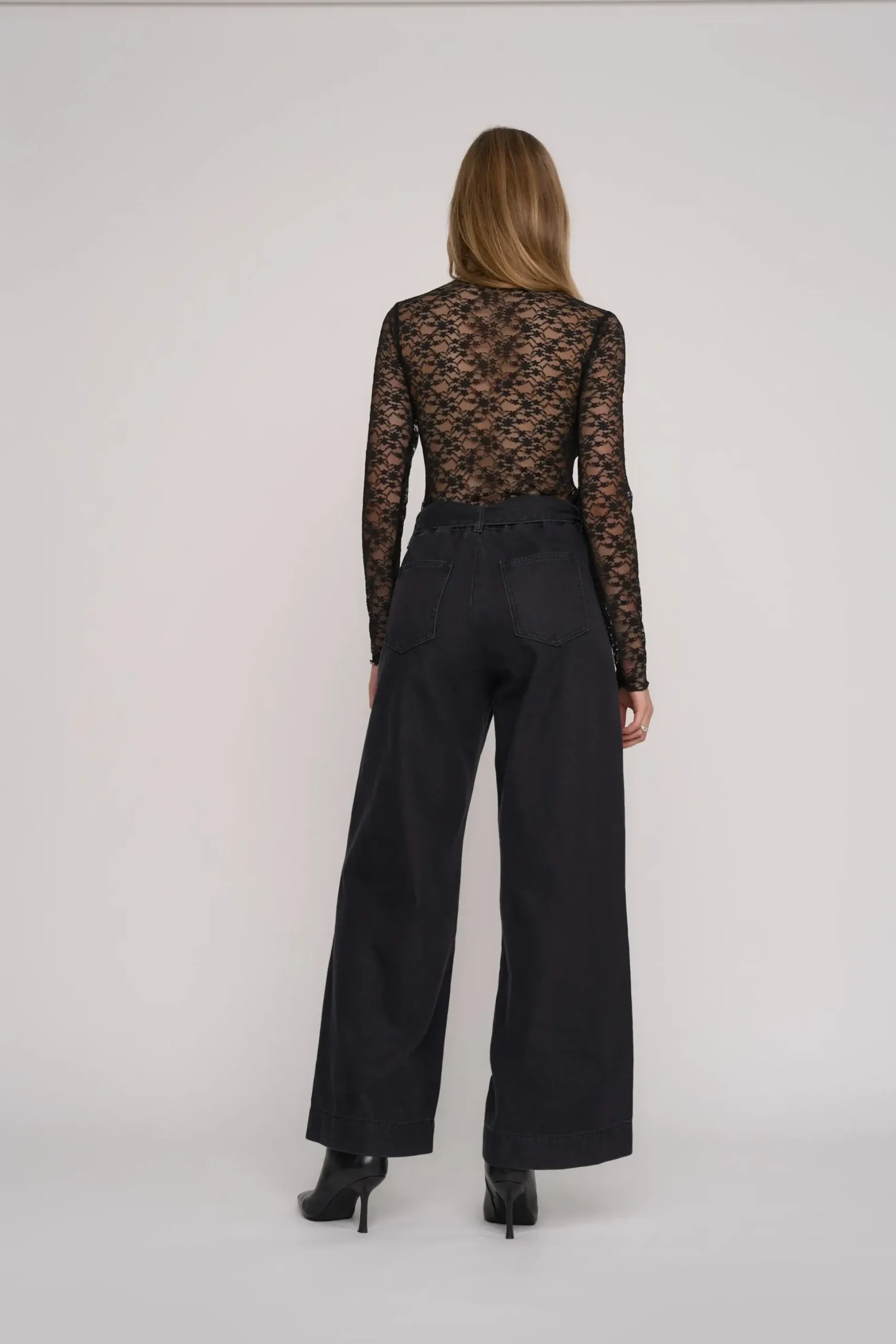 Virginia Tie Detail Jeans