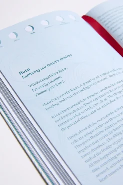 Waitohu book